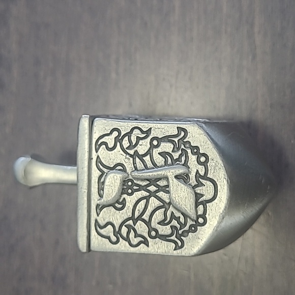 Vintage Pewter dreidel - Picture 4 of 6